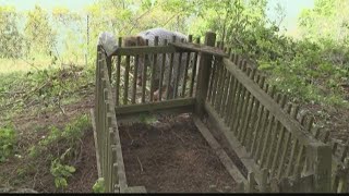 Volunteers work to preserve Hope, ID cemetery