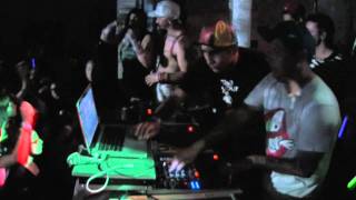 2010_0724_LE_RAVE_VIDEO 1.mov