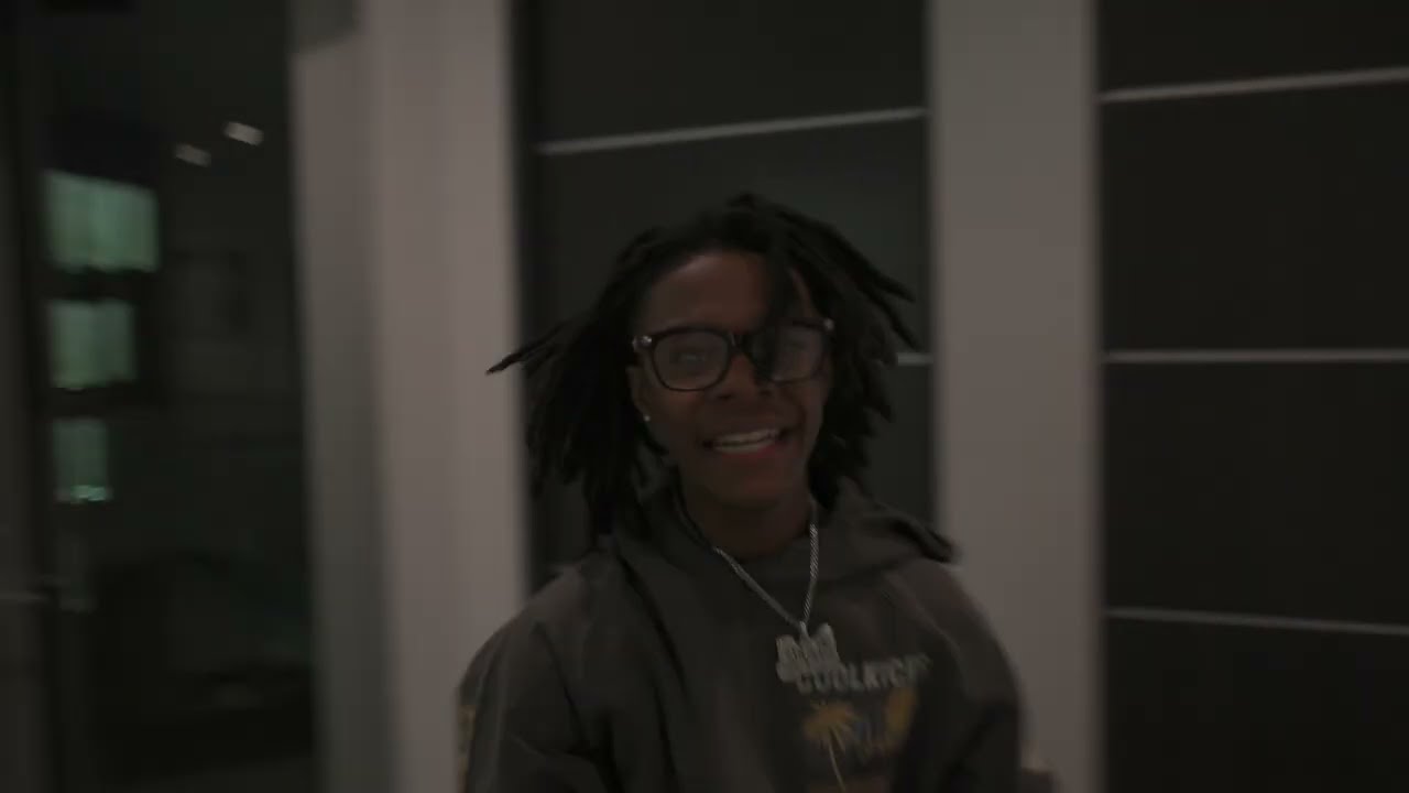 1luh2hark - Paranoid (Official Music Video)