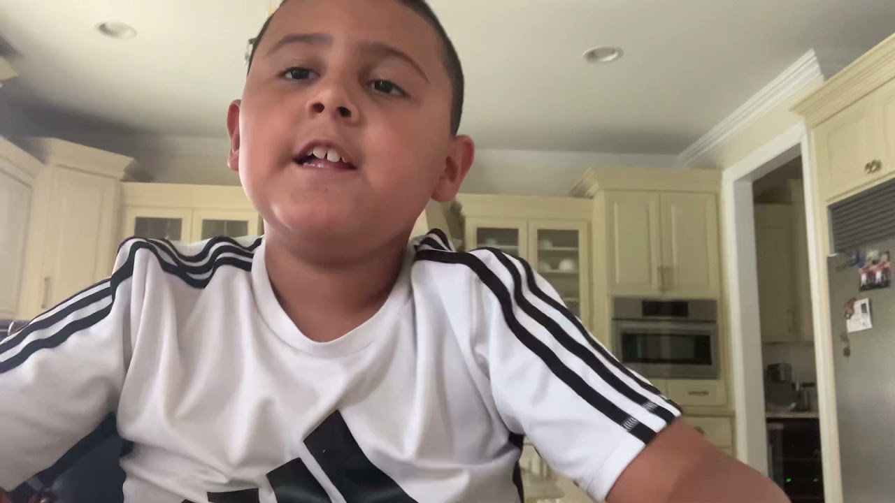 Texting dom Tracy he called me and came to my house