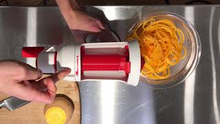 Le Spiraleur Tupperware en action!