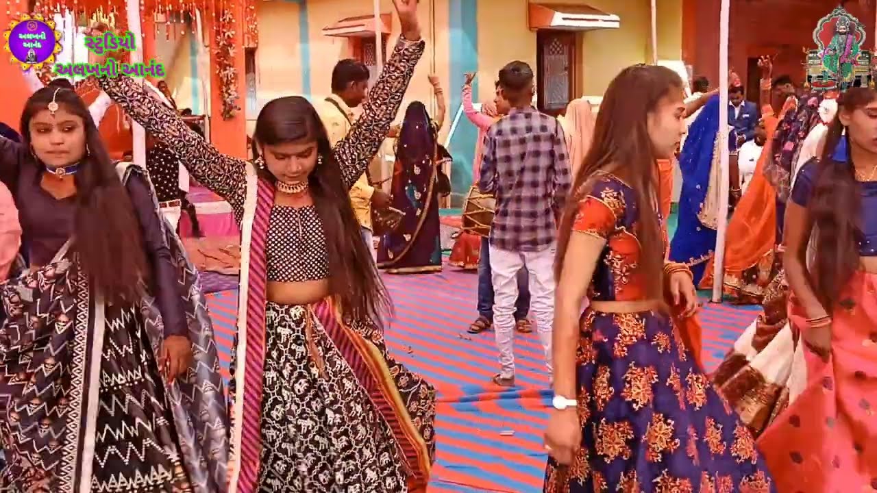 આપણી સંસ્કૃતિ આપણો વારસો એક વાર જરૂર જુઓ દેશી ઢોલ શરણાઈ ની સોભા અને સંસ્કૃતિ ની મર્યાદા