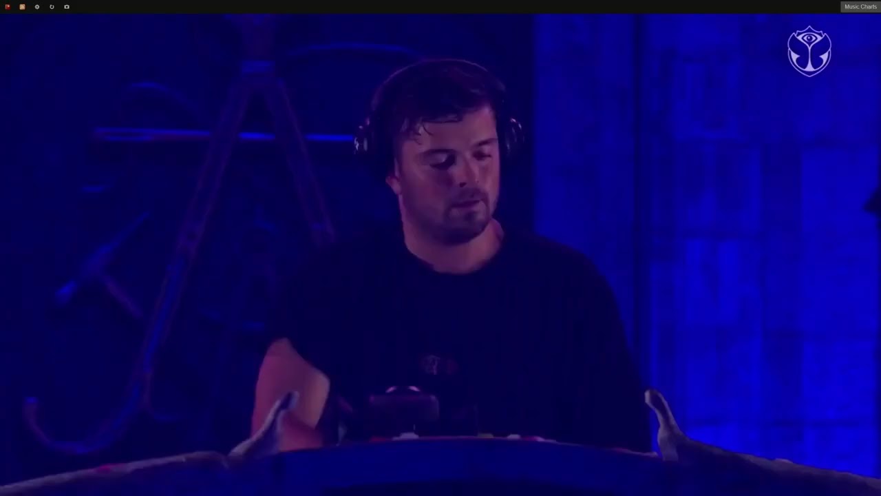 Martin Garrix at Tomorowland 2023 (Tiësto & The Chainsmokers - Split [Cheyenne Giles Festival Flip])
