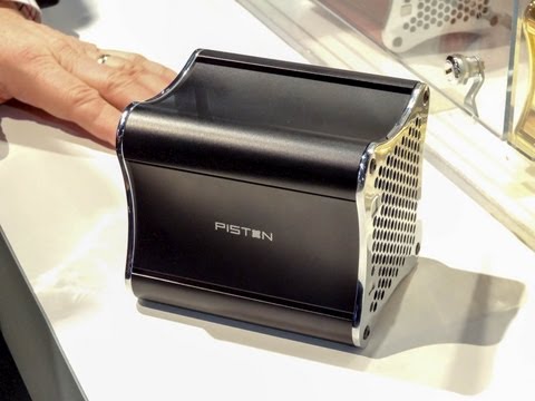 Video: Wat Zit Er In Het Prototype Van De Piston Steam Box?