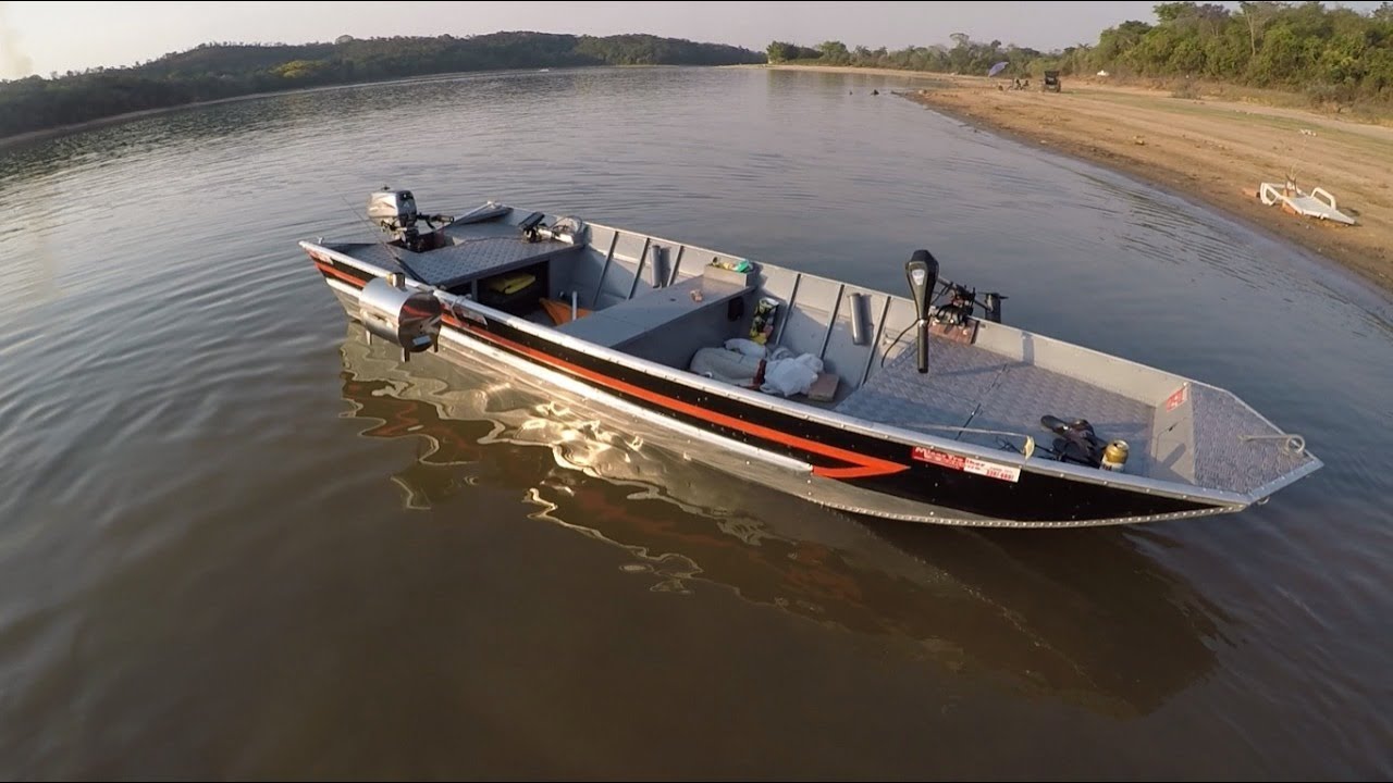 Coloquei o motor hidea 4hp num barco de 4.5 metros... será que deu bom?