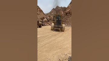 IRON GIANT UNLEASHED! 💥 Massive Rock  Unloading  #shorts