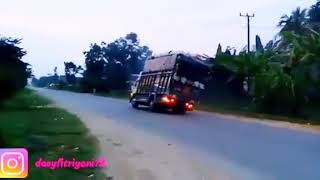 Story'wa DJ versi truck mbois Indonesia