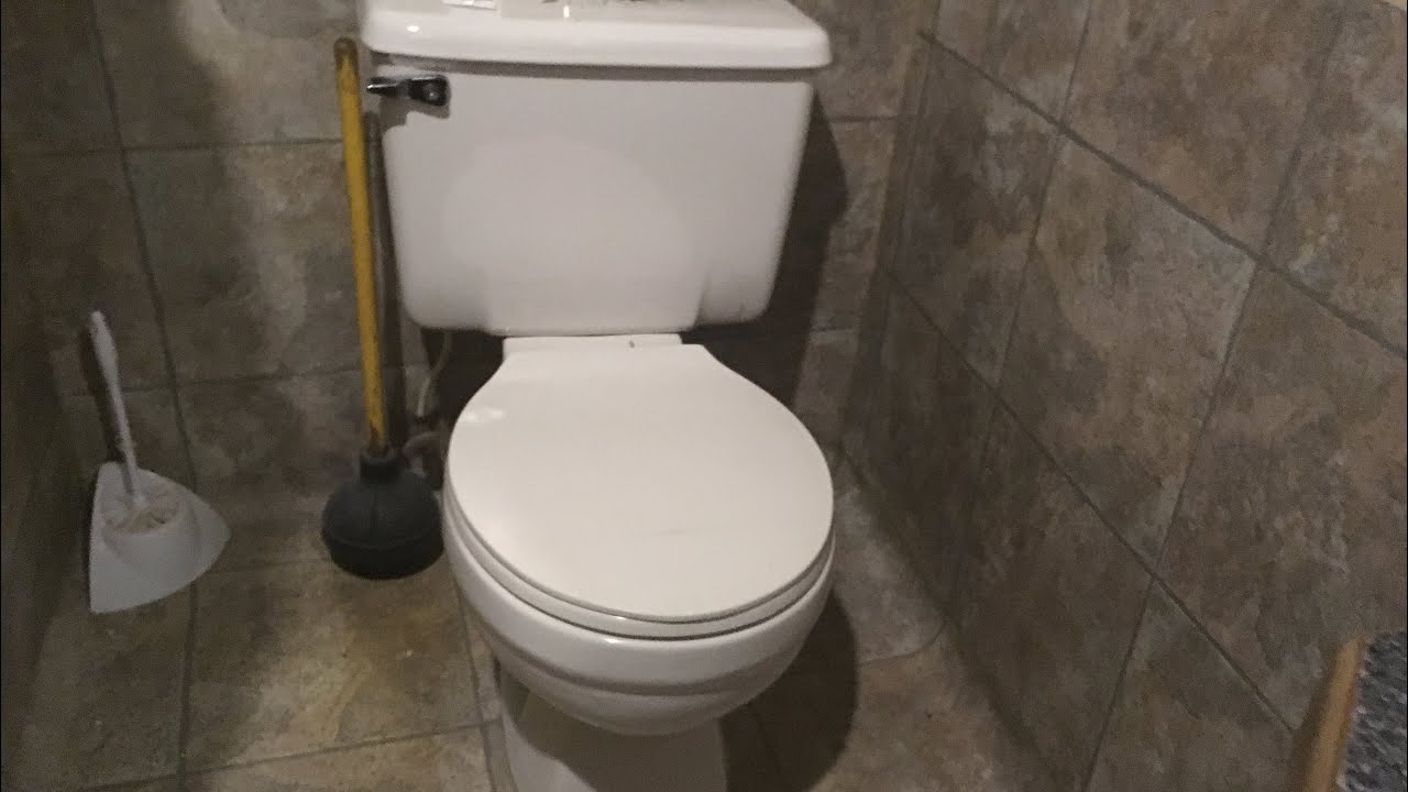 A Nice Canadian 1993(?) American Standard Plebe Toilet YouTube