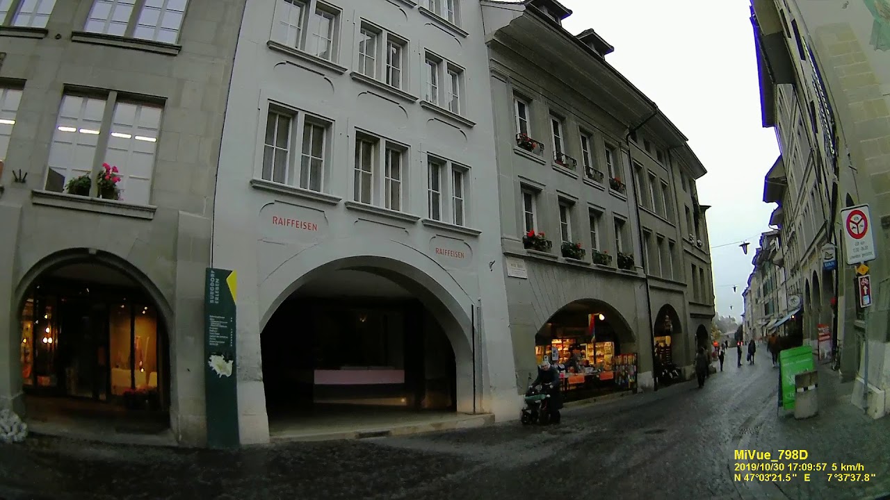 CH: Gemeinde Burgdorf. Kanton Bern. Rundfahrt durch die Stadtmitte. Oktober 2019