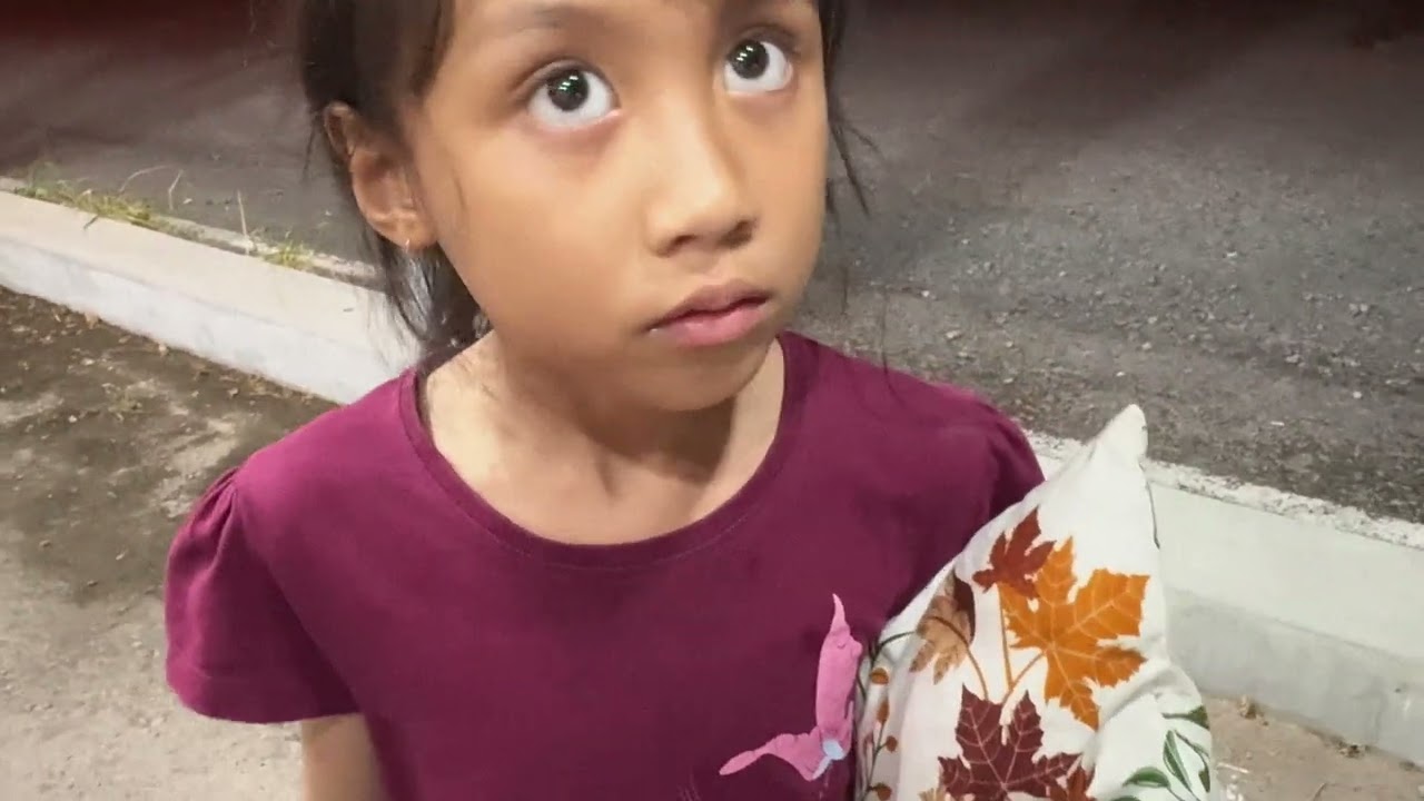 Kesian Sis Lundun, Pukul 1130 Malam Terpaksa Dibawa Ke Hospital Sibu Sesak Napas.🙏