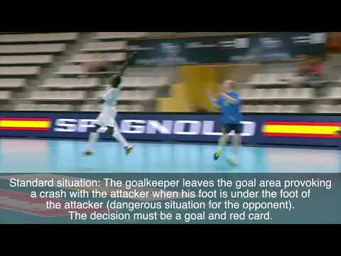 Dangerous crash between the goalkeeper and the attacker | Video analysis | IHF Education Centre