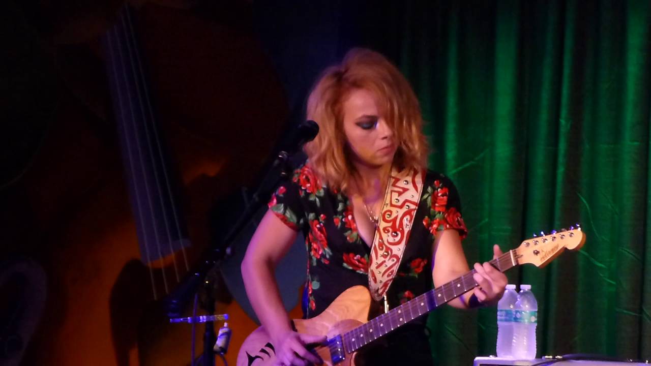 Samantha Fish - Show Me/Lost Myself - 8/1/16 Rams Head - Annapolis, MD - YouTube 1AnitrasDance