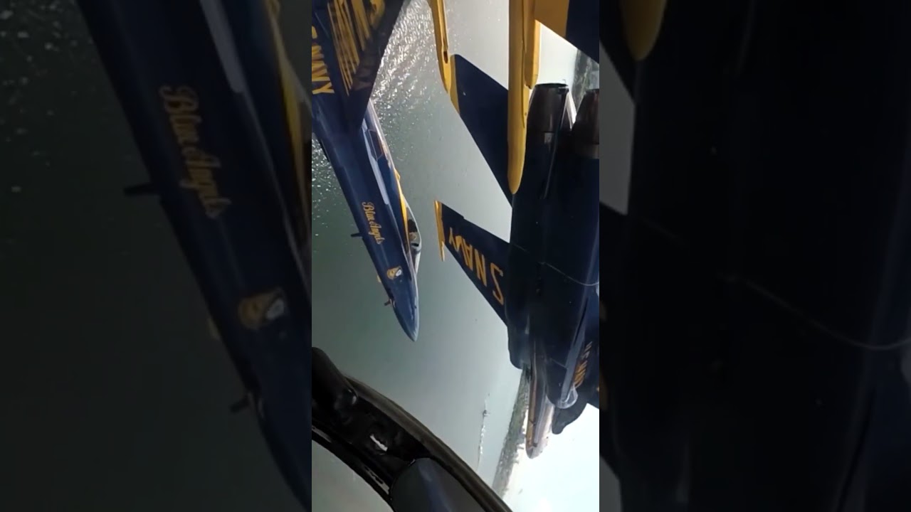 US Navy Blue Angels – Insanely Close Formation Flying! 