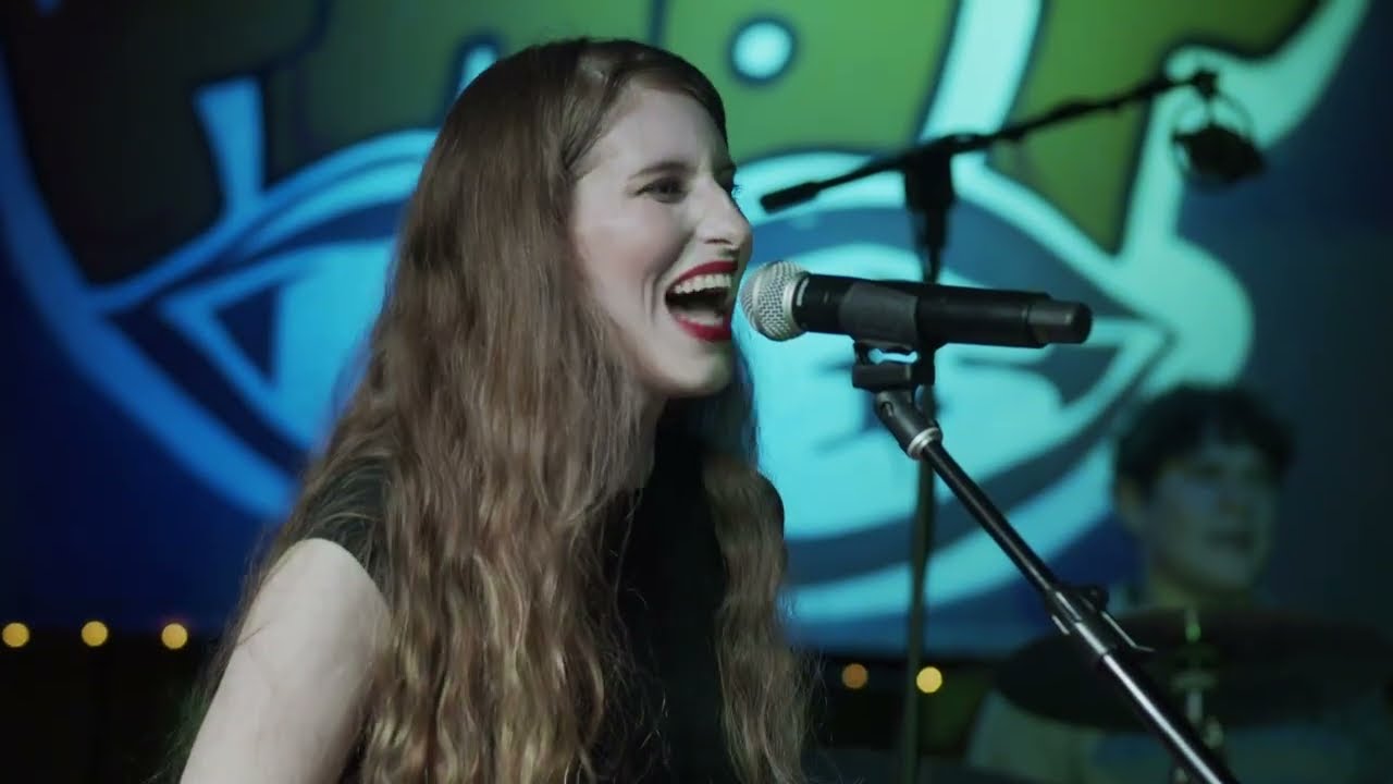 Miranda Powell LIVE Reel (Classic Hits)