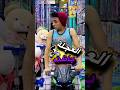 لما تروحو محل العاب مع اخوك الصغير القيصر 