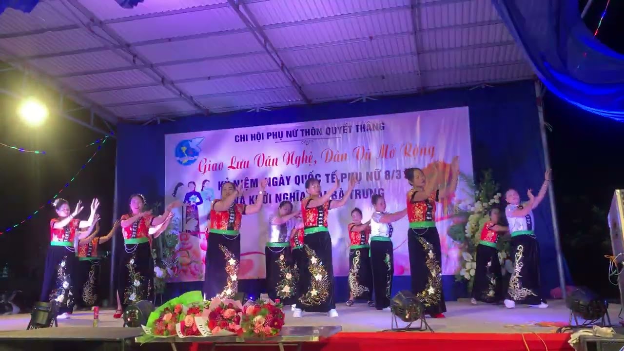 Múa mùng tám tháng ba 2026 thôn Quyết Thắng. 