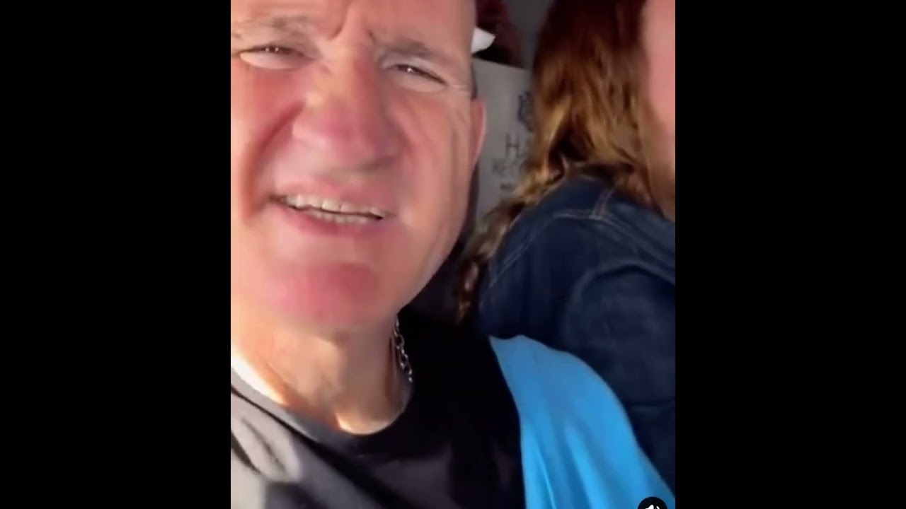 “Airbus 330 Landing Rome” 