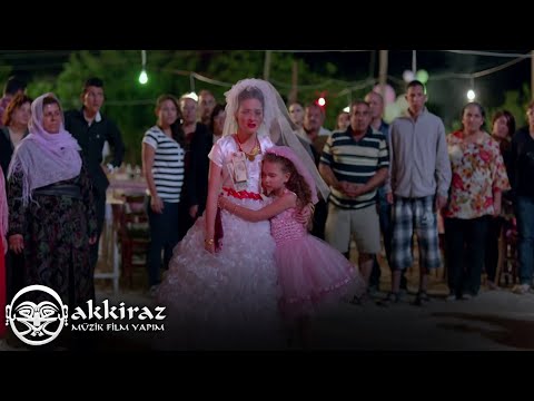 Halam Geldi Film Müzikleri - Çeyiz Türküsü [ 2014 Akkiraz Müzik ]