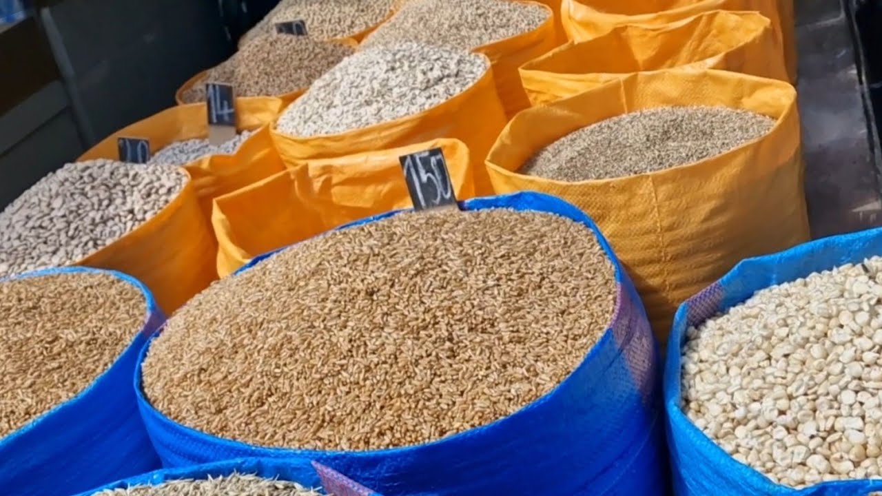 جولة في رحبة الزرع في الحبوس بمناسبة العيد الأضحى بجميع تفاصيل انواع الحبوب🌾 والقطاني