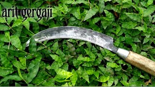 Membuat arit gergaji, kusus untuk panen padi
