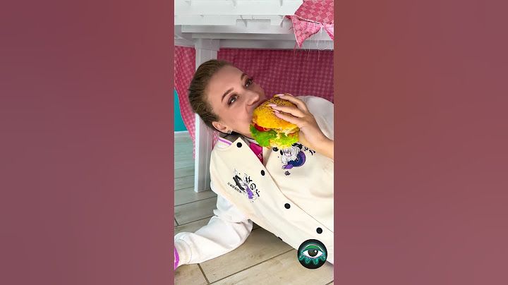 Stealing Food from Under the Table! 🍽️🤫 #prank #funny #creative