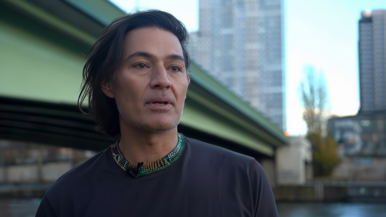 Brandon, l'ex-star de télé-réalité, lutte pour sa vie loin des projecteurs