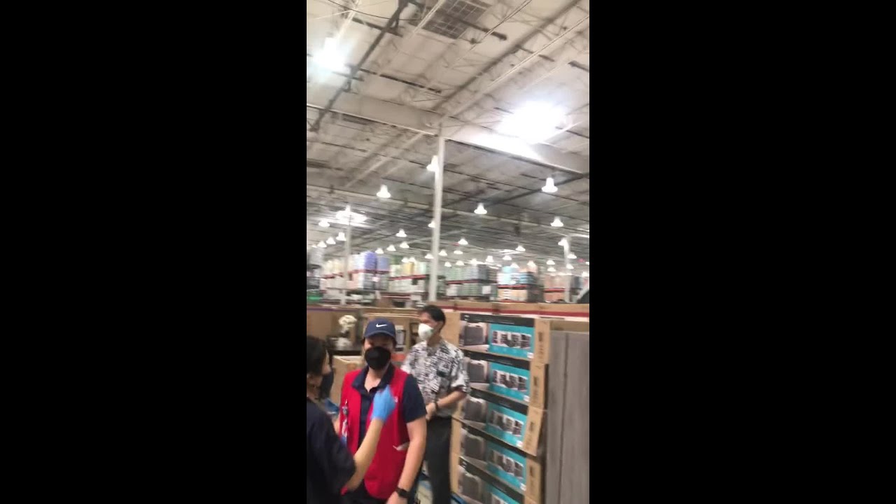 Costco Iwilei evacuated due to chemical incident