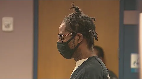 Uber driver accused of shooting passenger over mus...