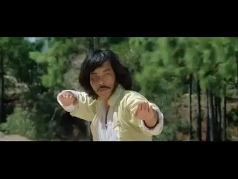 Jackie Chan Sarhoş Usta Dövüs Sahnesi izle