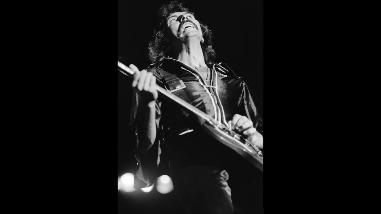 70s-rock-icons-portraits-6-youtube