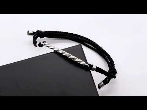 Серебряный оберег БС2257 черная нить ширина 3 мм длина 17, видео 1