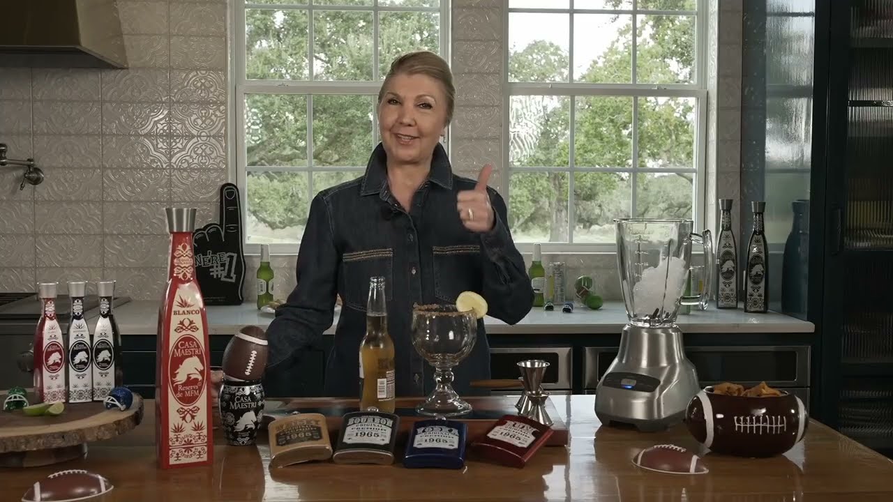 This Beer-ita Is the Ultimate Super Bowl Cocktail 🏈