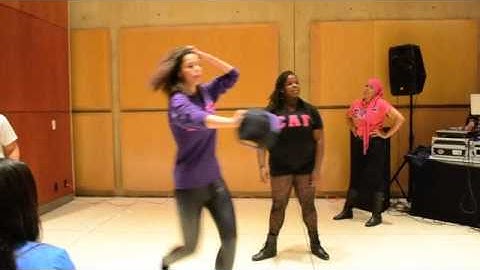 Sigma Lambda Gamma Step at WCU