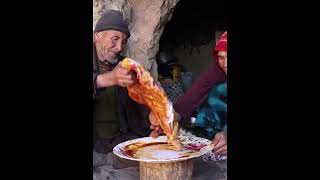 They Live in a Cave! Afghan Couple’s Off-Grid Life Will Shock You 😲🏕️🔥#food