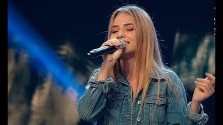 Grace VanderWaal - "Clay". Vezi cum cântă Bianca Stoica, la X Factor! chords