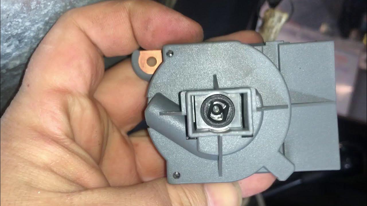 Jeep TJ Wrangler NO START replace ignition switch & location - YouTube