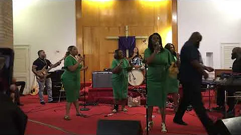 Vickie Davis and the Anointed Angels