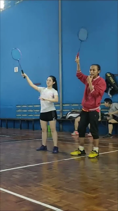 Cara Mudah Melakukan Pukulan Lob #shorts