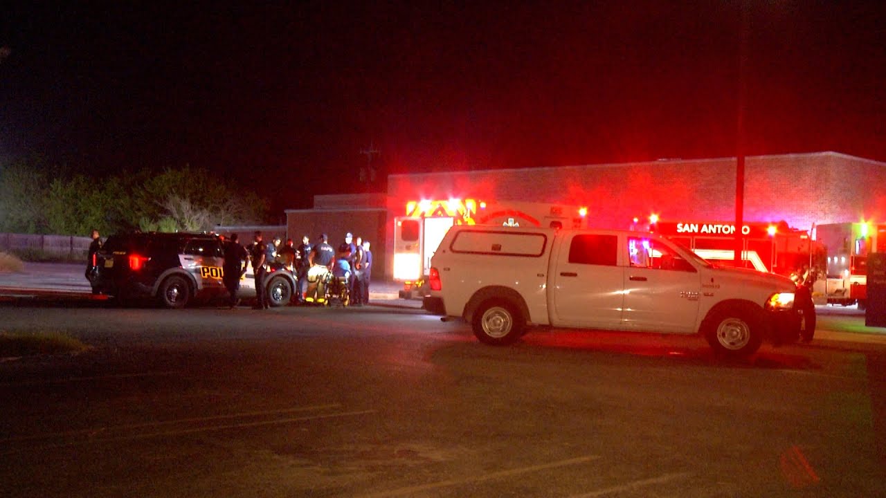Man arrested on roof of post office in connection with string of ...