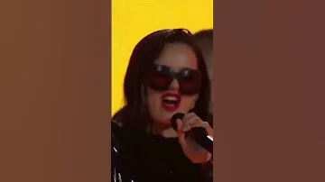Rosalía  Despechá no Grammy Latino Performance