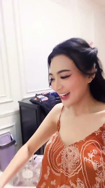 wika salim kenyal banget