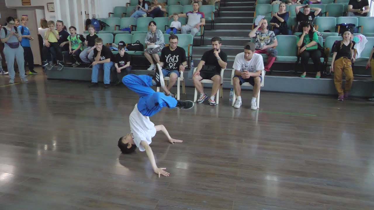 до 9 лет bboy Scar vs Timas - "ALL OPTION" break dance battle, брейкданс чемпионат