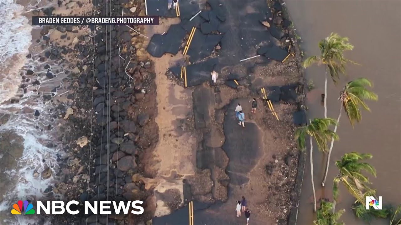 Hurricane carves path of destruction in Hawaii Hurricane carves path of destruction in Hawaii