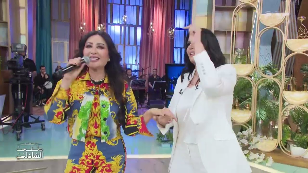 الفيديو ده هيرجعكم 30 سنة لورا مع أغنية 