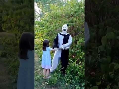 The Most Terrifying Clown Encounter!