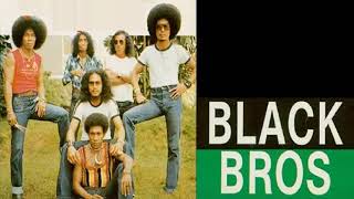 Download Lagu The Best Of Black Brothers MP3