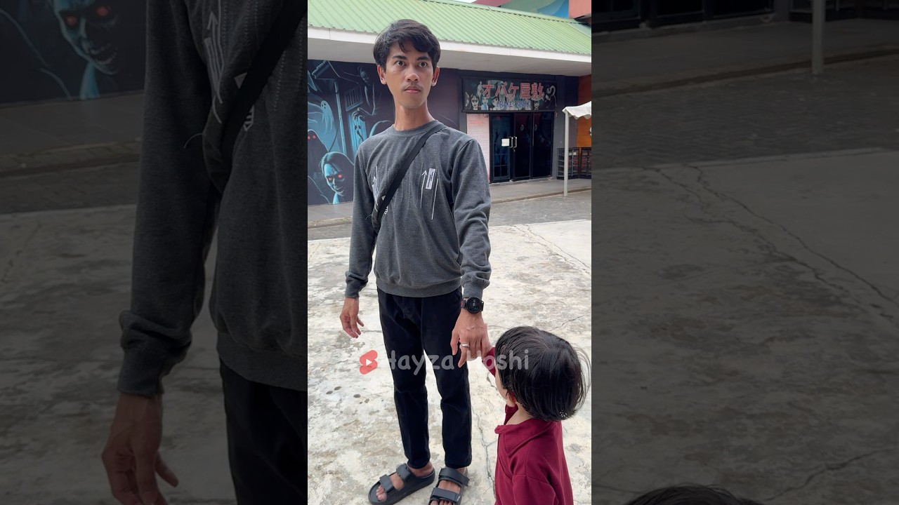 Gawat ayah jadi aneh