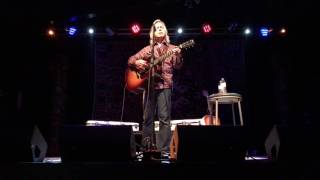 Watch Jim Lauderdale She Used To Say That To Me video