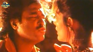 RAJINIKANTH | DALAPATHI MOVIE | CHILAKAMMA CHITIKEYANGA SONG | SHOBANA
