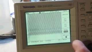 Tektronix TDS210 Digital Oscilloscope Reviewdown.